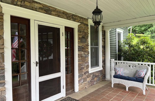 Roaring Branch House | Manor House - a welcoming 5-bedroom getaway on 110 acres in Roaring Branch