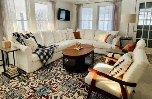 Rome House | Manor House on Long Pond + Canoe/Kayak