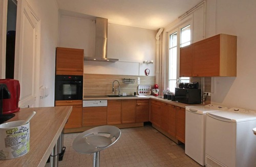 L'Aigle Cottage | Manor house with large park, near city center, ideal for groups