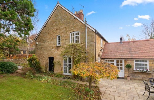 Paxford Cottage | Manor Lodge Cottage - sleeps 4 guests in 2 bedrooms