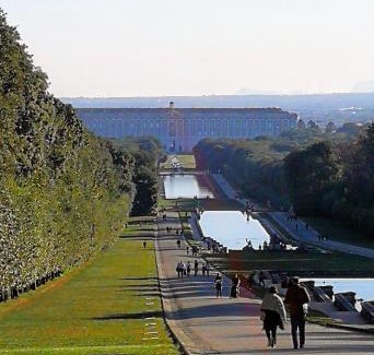 Caserta Bed & Breakfast | Manouche Affittacamere Osteria