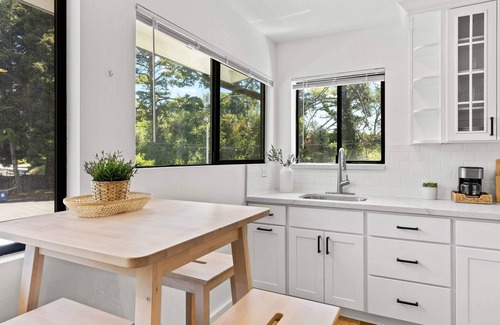 La Selva Beach Apartment | Manresa Surf House 1 bed upstairs unit #4