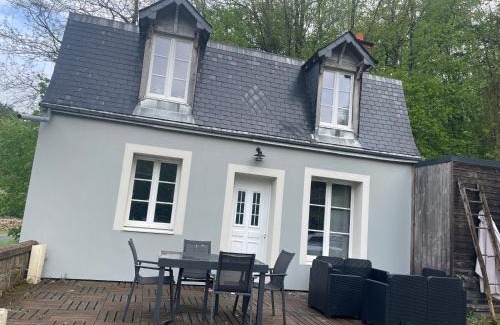 Athee-sur-Cher House | Mansard de Vallet campagnard