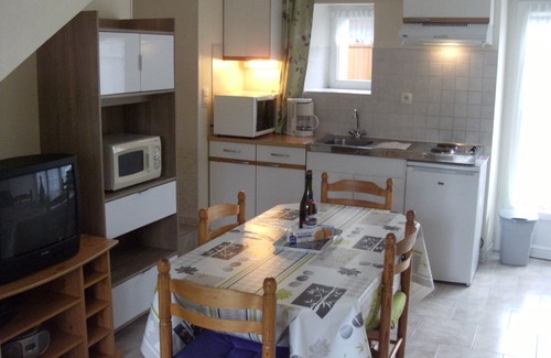 Saint-Coulomb House | Mansion - Saint-Coulomb