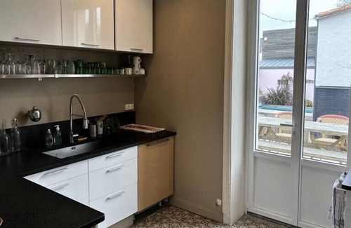 Reze House | Mansion with private pool