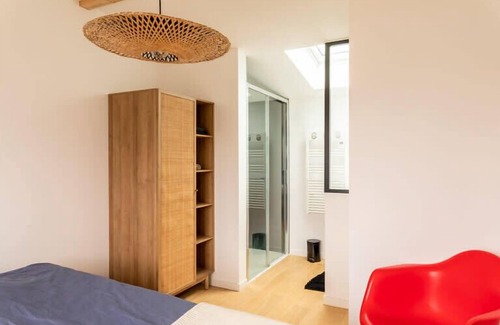 Reze House | Mansion with private pool