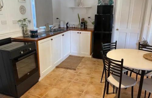 Kalbarri Apartment | Manta Stays Downstairs