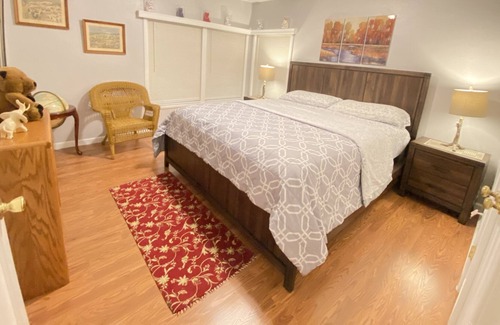 Peters Cottage | Manteca Farms