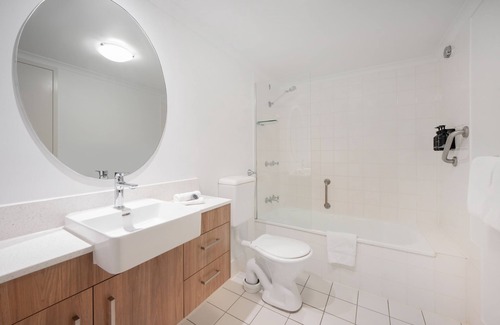 Braddon Hotel | Mantra on Northbourne Canberra