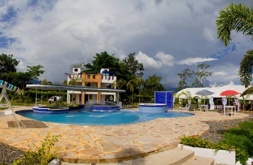 Restrepo Villa | manuel alejandro vargas