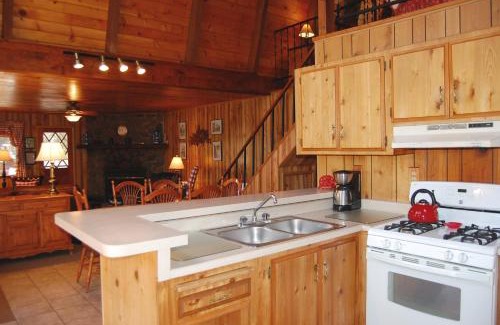 North Wawona House | Manzanita Lodge
