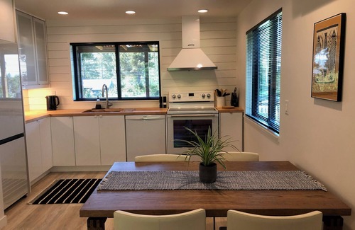 Manzanita House | Manzanita Modern Ocean View Duplex