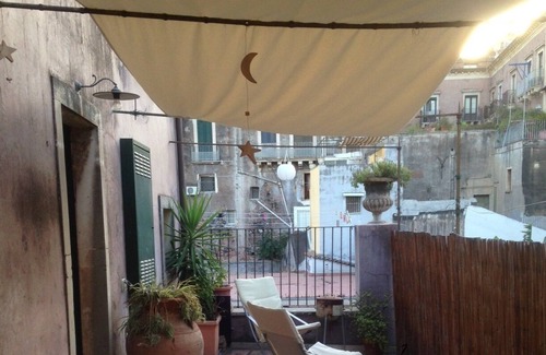 Catania City Centre Apartment | Manzoni Loft and Terrace