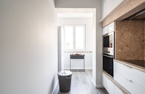 Santo Condestavel Apartment | Maple Apartment, Campo de Ourique, Lisbon
