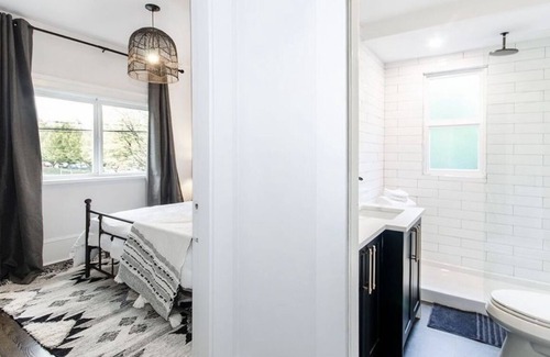 Kitsilano Hotel | Maple Beach House Kits point (Kitsilano)