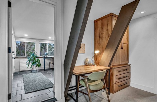 Stevens Point Cabin | Maple Bluff Escape | Hot Tub A-Frame Getaway