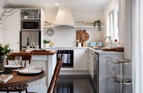 Daylesford House | Maple Cottage - Heart of Daylesford Charm!