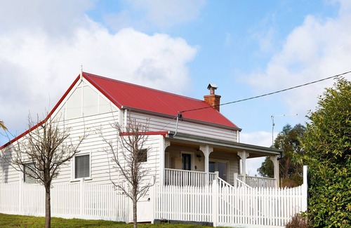 Daylesford House | Maple Cottage - Heart of Daylesford Charm!