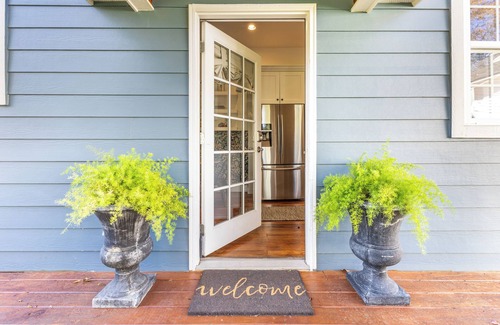 St. Elmo Improvement League Cottage | Maplewood Blue - city vibe/mountain views - St. Elmo, Chattanooga