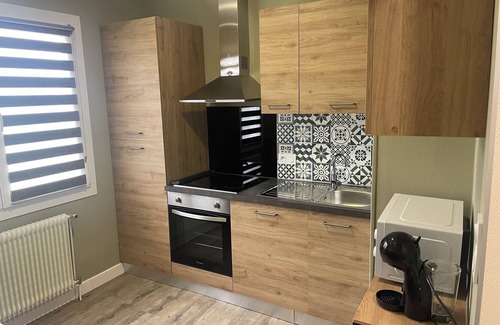 Montliot-et-Courcelles House | Mara House