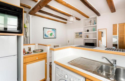 Archives Apartment | Marais Place des Vosges Sevigne