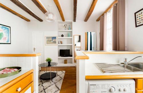 Archives Apartment | Marais Place des Vosges Sevigne