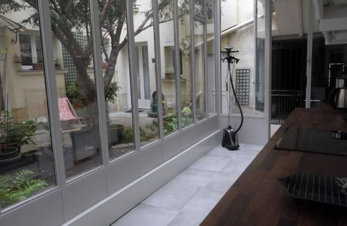 Arts-et-Metiers Apartment | Marais, rue Volta, 4 PAX with A/C - 1 Bedroom