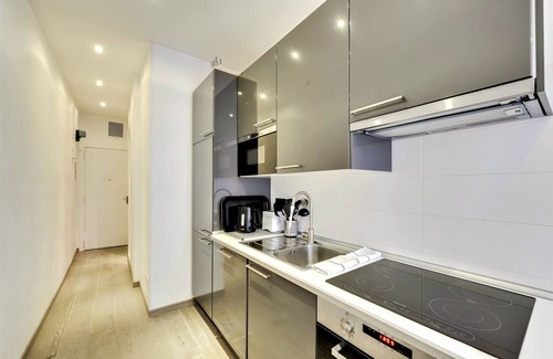 4th Arrondissement Apartment | Marais/Saint Paul - rue Ferdinand Duval ID 238