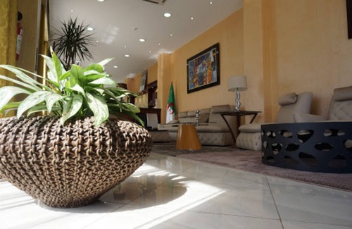 Oran Hotel | Maraval