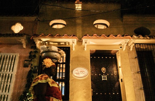 Cartagena Walled City House | Maravillosa Casa de Lujo con Jacuzzi en el Centro Historico Cartagena - Colombia