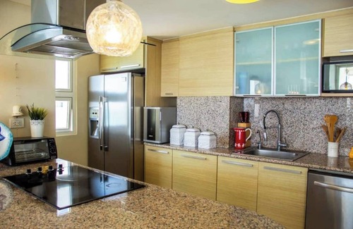 Villas Del Mar Apartment | @Marbella 3BR | 11th Floor| Beachfront| Breakfast