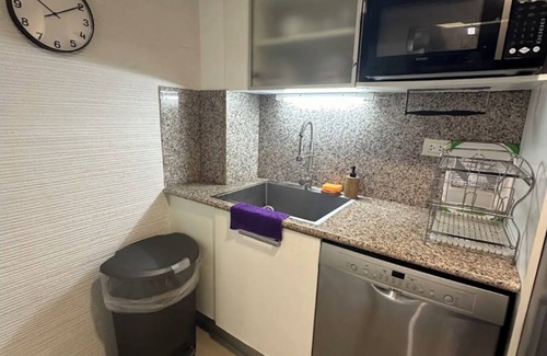 Villas Del Mar Apartment | Marbella-JuanDolio+Cozy+2BR+4BDs+8Pax+WiFi+TVSmart+OpenKitchen TopFloor