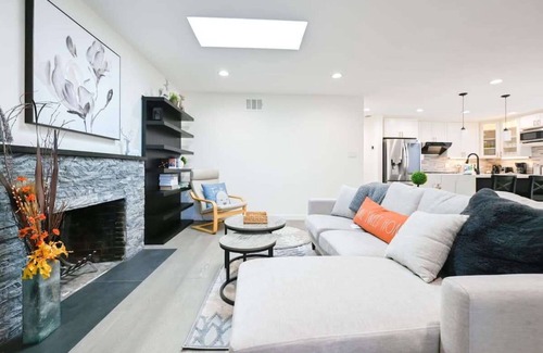 Sunnyvale West House | @ Marbella Lane - Exquisite Home | 3BR