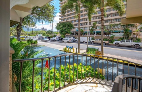 Waikiki Condo | @ Marbella Lane - Marina Studio Near the Beach