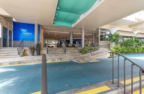 Waikiki Condo | @ Marbella Lane - Marina Studio Near the Beach