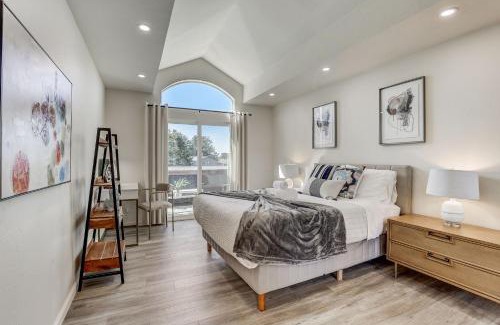 Edgemar - Pacific Manor House | @ Marbella Lane - Modern 3BR Home w/Ocean Views