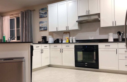 Berryessa House | @ Marbella Lane - Modern Townhome in SJ