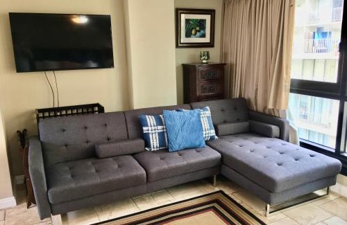 Waikiki Apartment | @ Marbella Lane Mountain View Studio, steps from Wakiki Beach