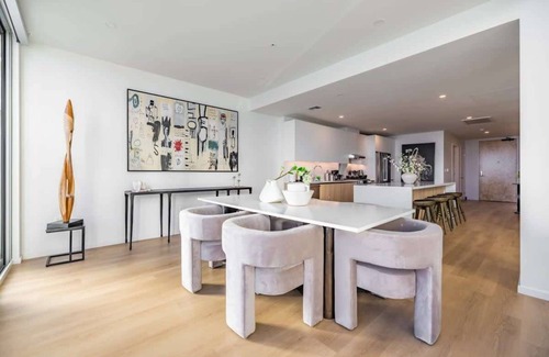 Waterfront Condo | @ Marbella Lane - Penthouse w/City & Ocean Views