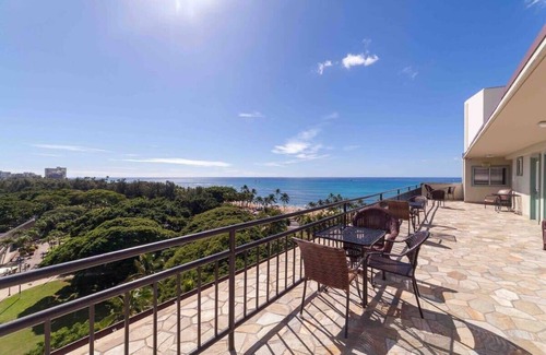 Waikiki Apartment | @ Marbella Lane - Waikiki Studio | Beach 15 Steps