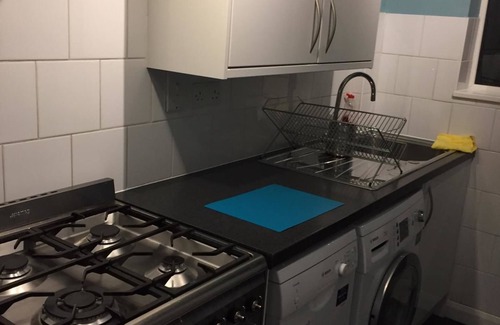 Tooting House | Marble Apartments Tooting House