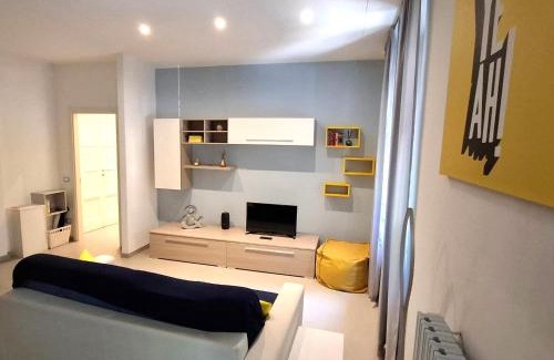 Zona Zara Apartment | Marche91 - Modern Apartment in Isola Area