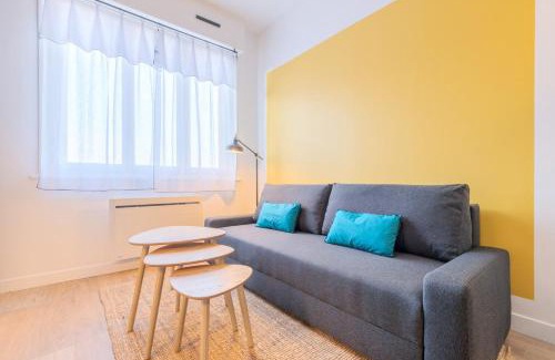 Marcq-en-Baroeul Apartment | Marcq-en-Baroeul - App art deco equipped for 2!