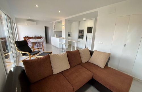 Mas Pinell Apartment | Mare Nostrum 3D 541 - Sea views, A/C, renovated