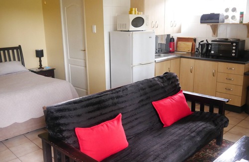 Greater Johannesburg Metropolitan Area Apartment | Margaret's Place