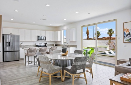 Coachella House | Margaritaville by VARE | Pool+Spa, GameRoom, BBQ, FirePits!