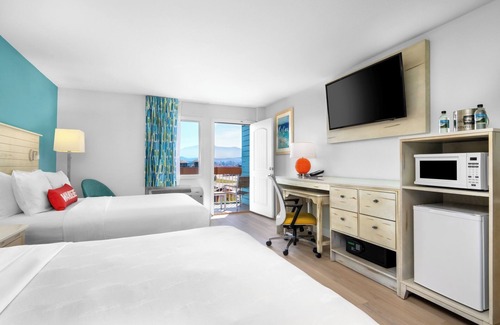 Pigeon Forge Hotel | Margaritaville Island Inn