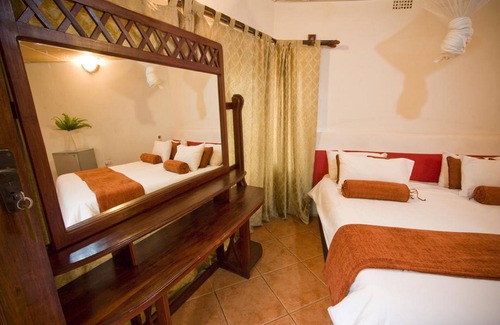 Lusaka Cabin | Maria Adams Lodge