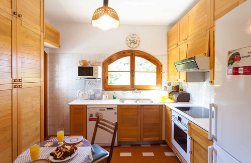 Xylokastro-Evrostina House | Maria Christina' s house. Your beachfront place.