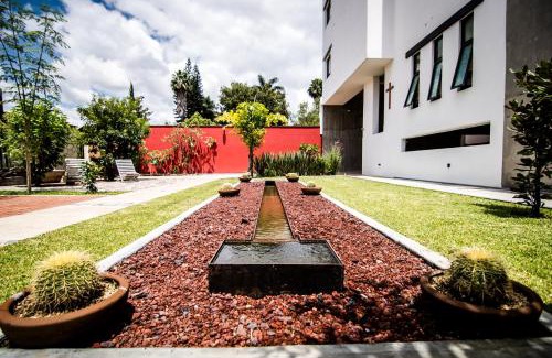 San Agustin de las Juntas Hotel | Maria Ines Hotel Suite